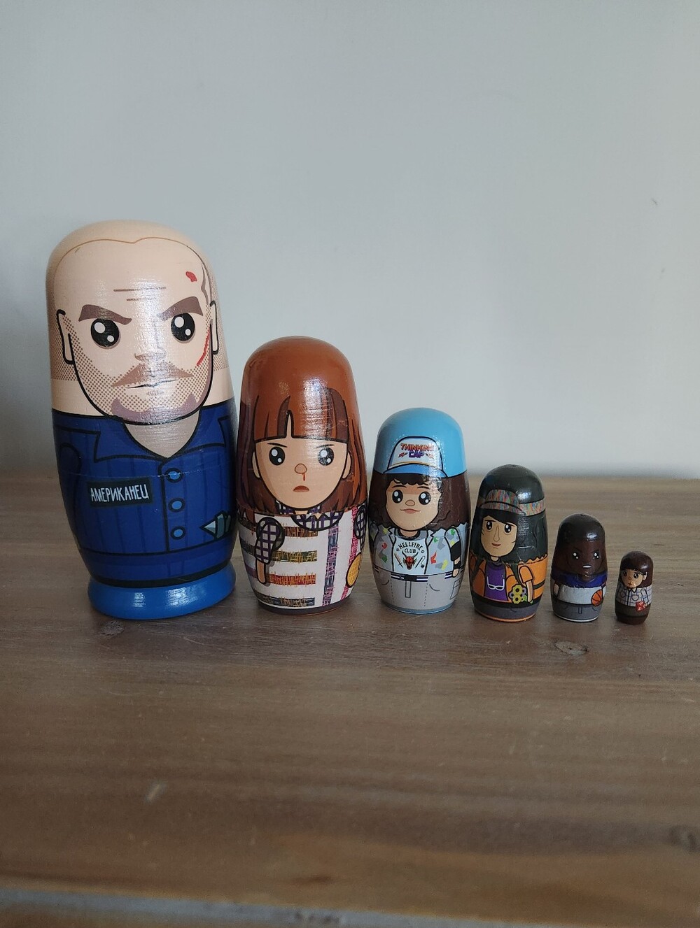 📺 Stranger Things Wooden Nesting Dolls Set | Hawkins Crew Collectible Netflix